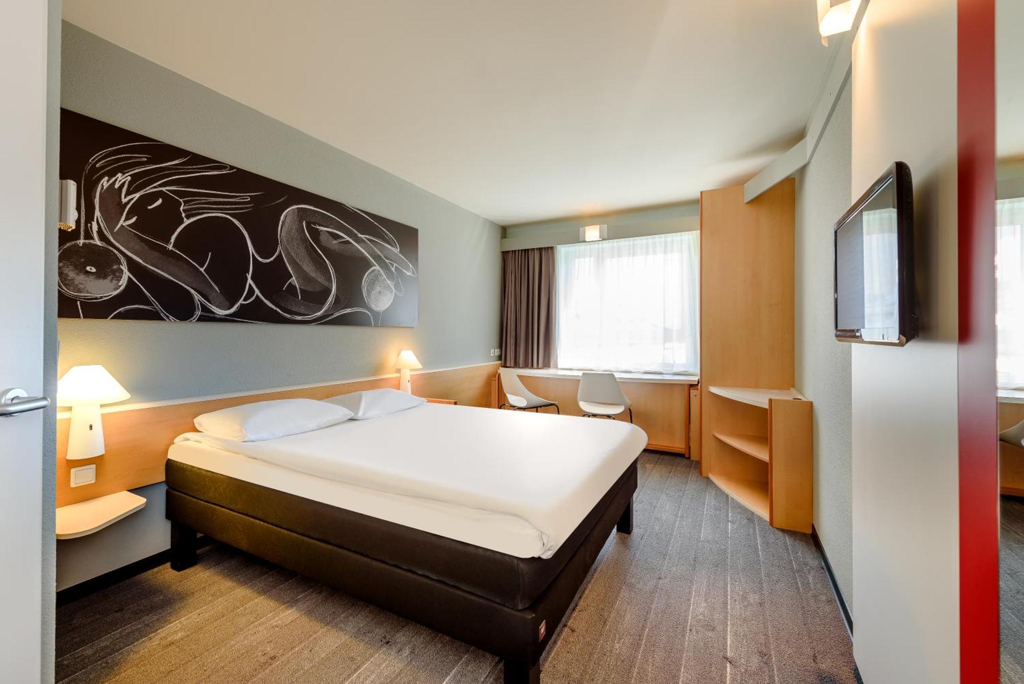 Hotel Ibis Bregenz Quarto foto